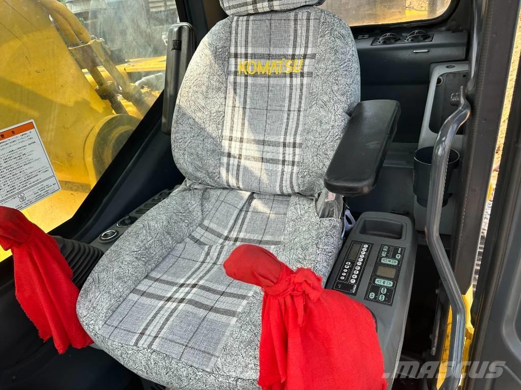 Komatsu PC 450-7 Pásové rýpadlá