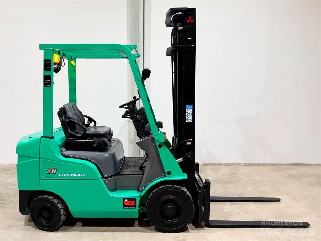 Mitsubishi FD20NT Dieselové vozíky