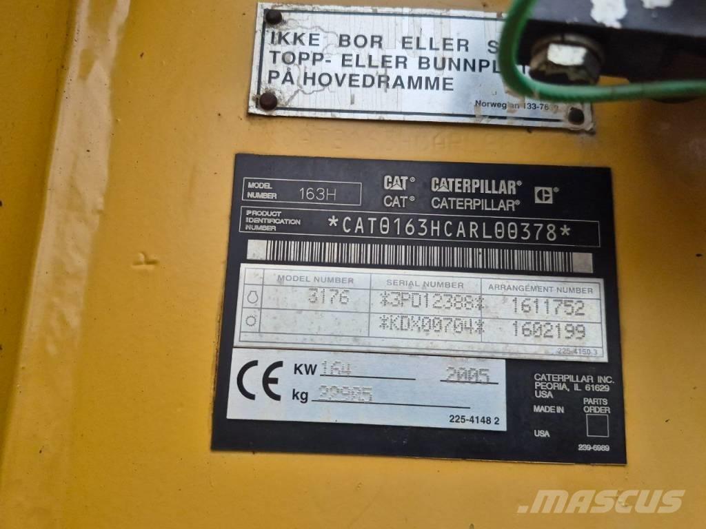 CAT 163 H Grejdery