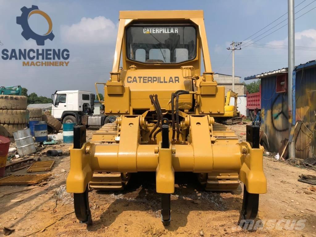 CAT D 8 K Pásové dozéry