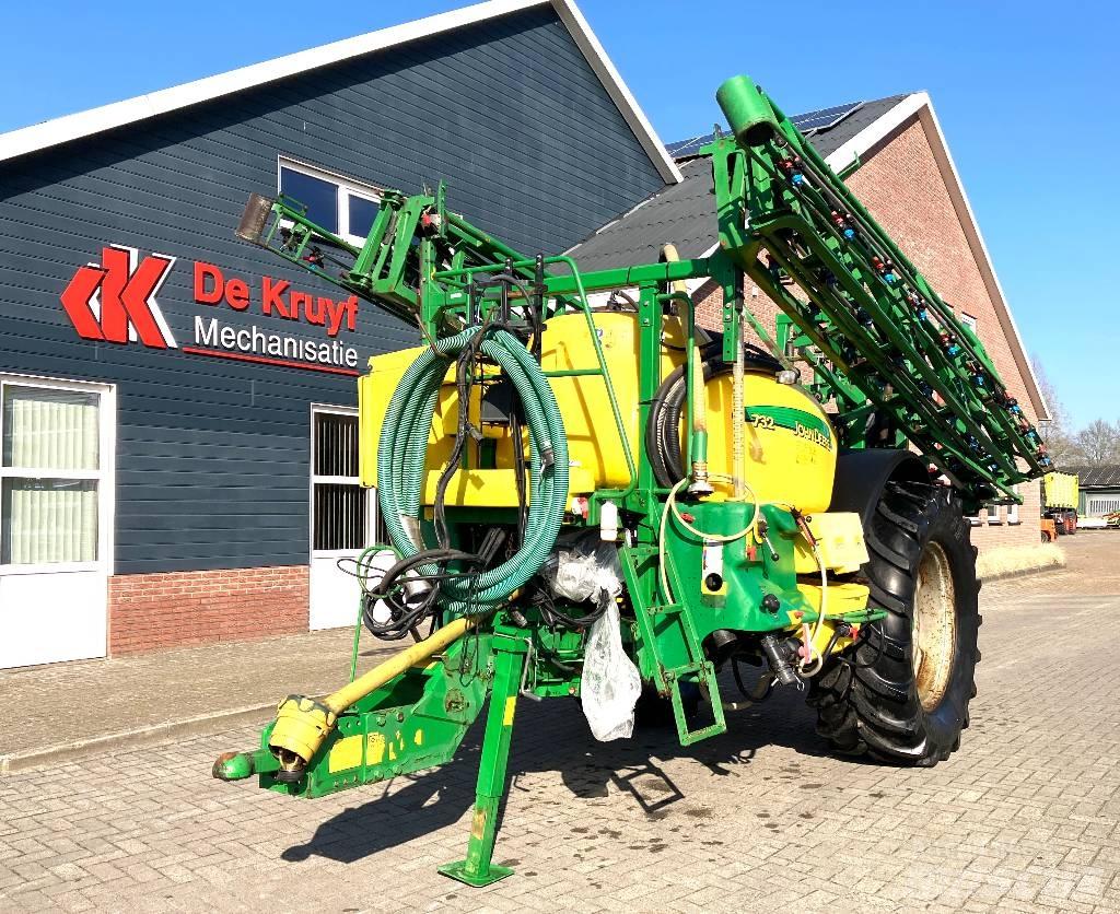 John Deere 732 Ťahané postrekovače