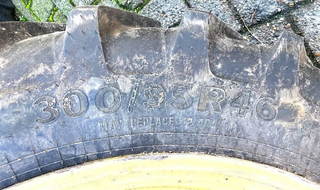 John Deere 732 Ťahané postrekovače