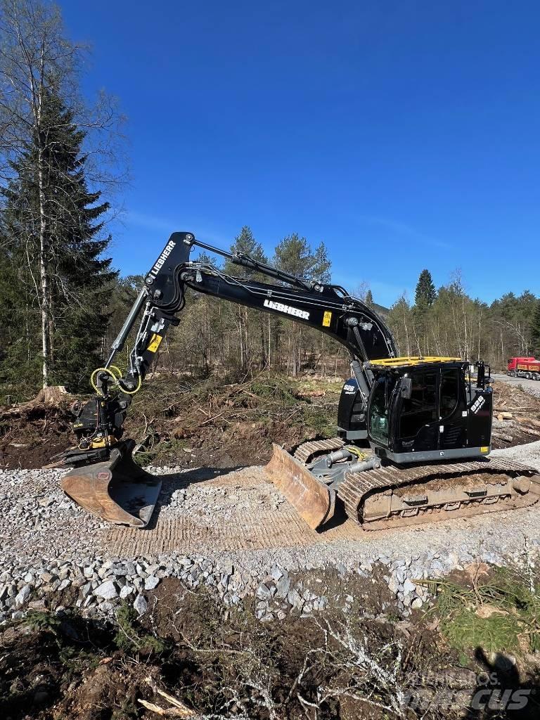 Liebherr R926compact Pásové rýpadlá