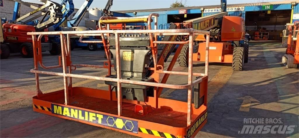 JLG 460SJ Teleskopické plošiny