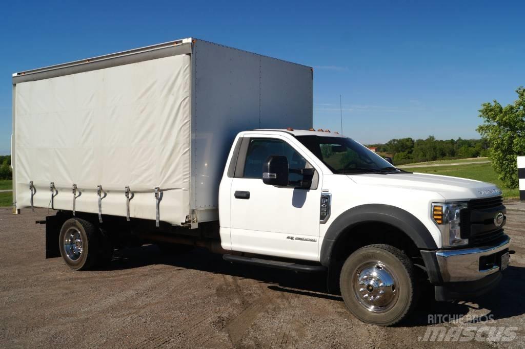Ford F 450 XL SD Skriňová nadstavba