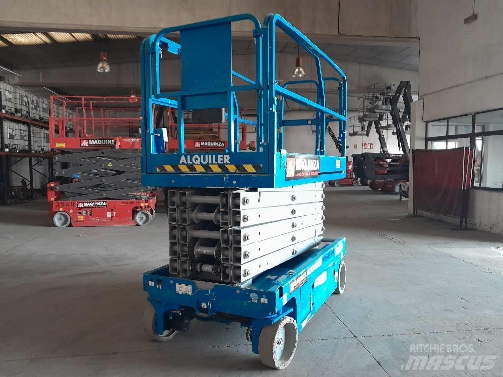 Genie GS4047 Nožnicové zdvíhacie plošiny