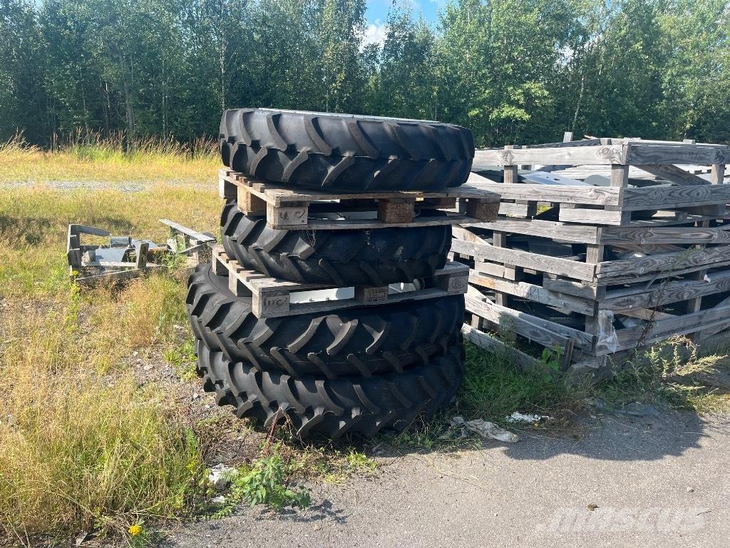 Mitas AC 90 Pneumatiky, kolesá a ráfiky