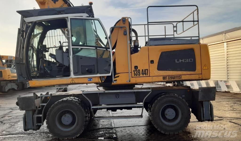 Liebherr LH 30 M Stroje pre manipuláciu s odpadom