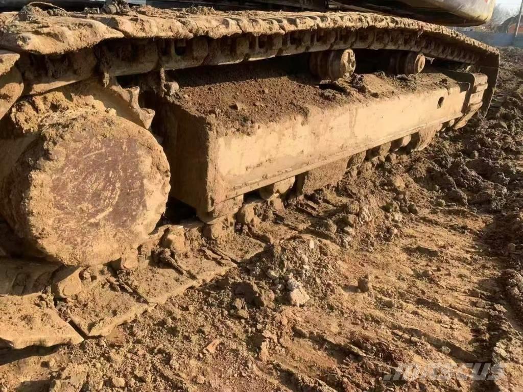 Volvo EC 380 Pásové rýpadlá