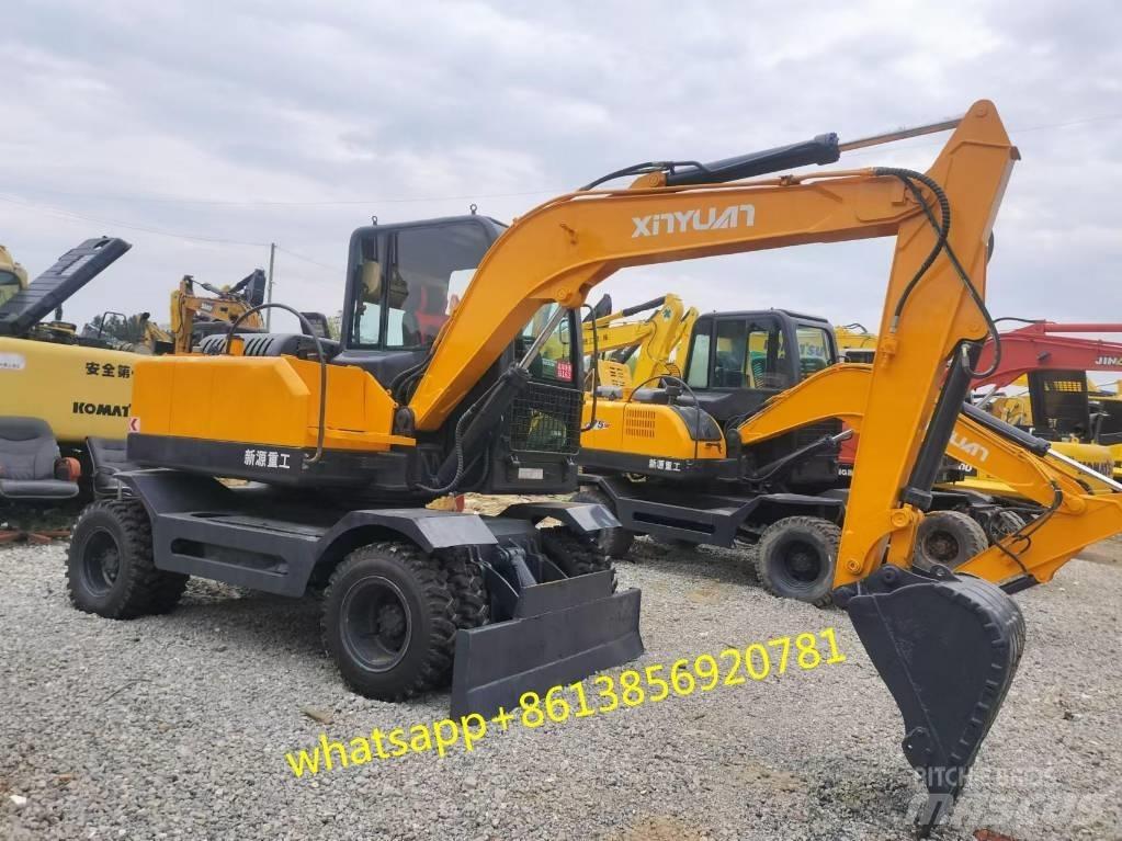 Xinyuan XYB75 Kolesové rýpadlá