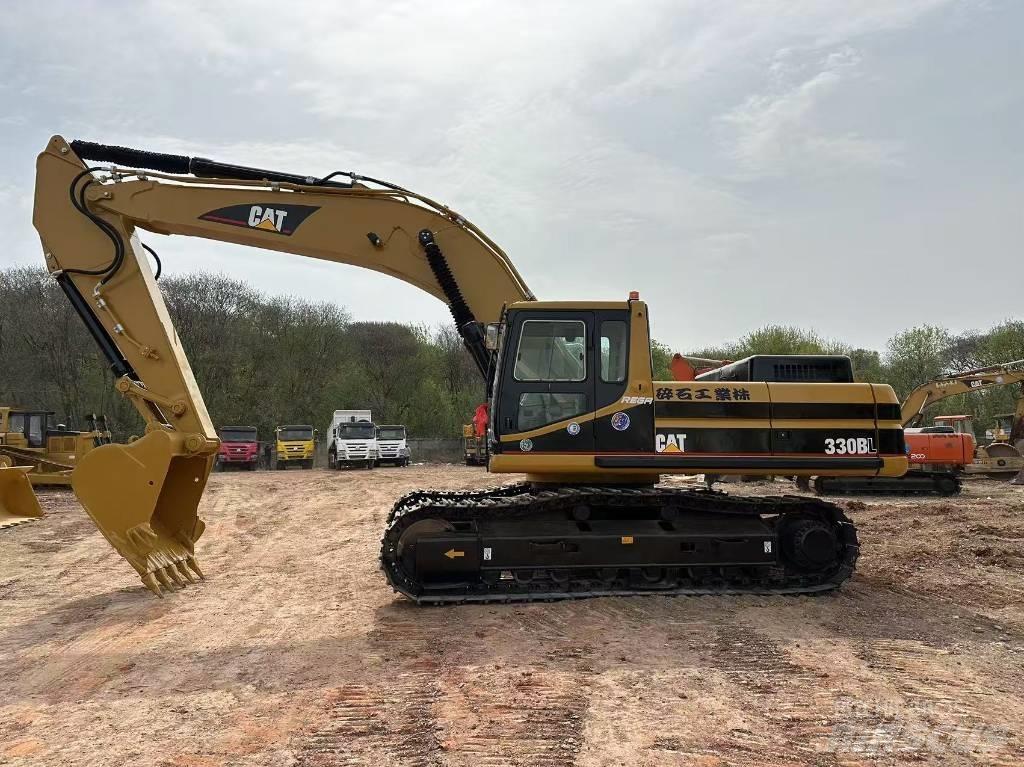 CAT 330 B L Pásové rýpadlá
