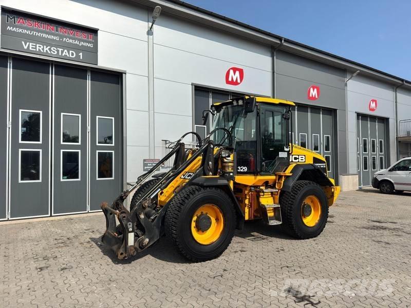 JCB 413 2.800h Kolesové nakladače