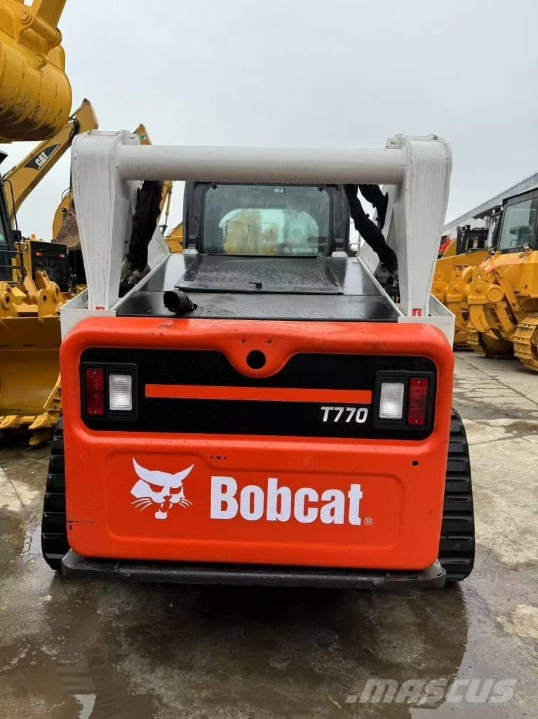 Bobcat T 770 Šmykom riadené nakladače