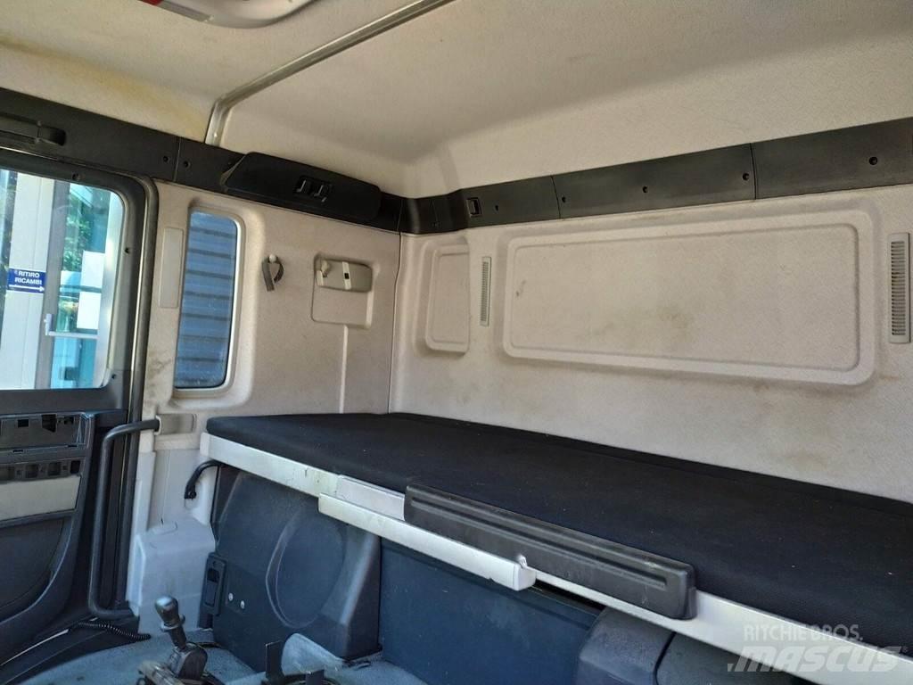 MAN TGS EURO 6 Kabíny a interiér