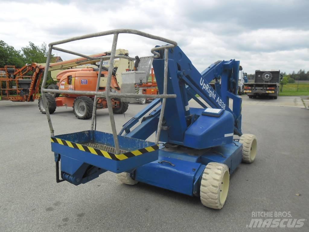 UpRight AB38N Kĺbové plošiny