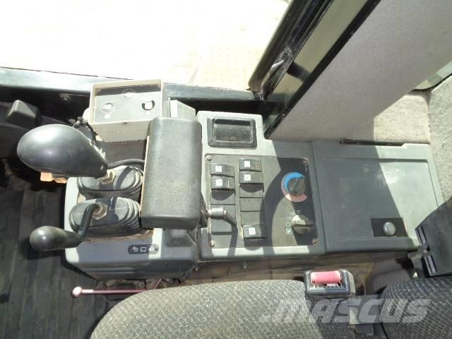 CAT 938 G II Kolesové nakladače