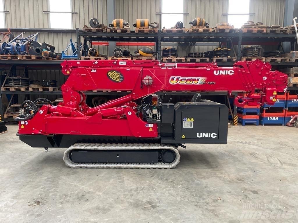 Unic URW 546 Pásové žeriavy