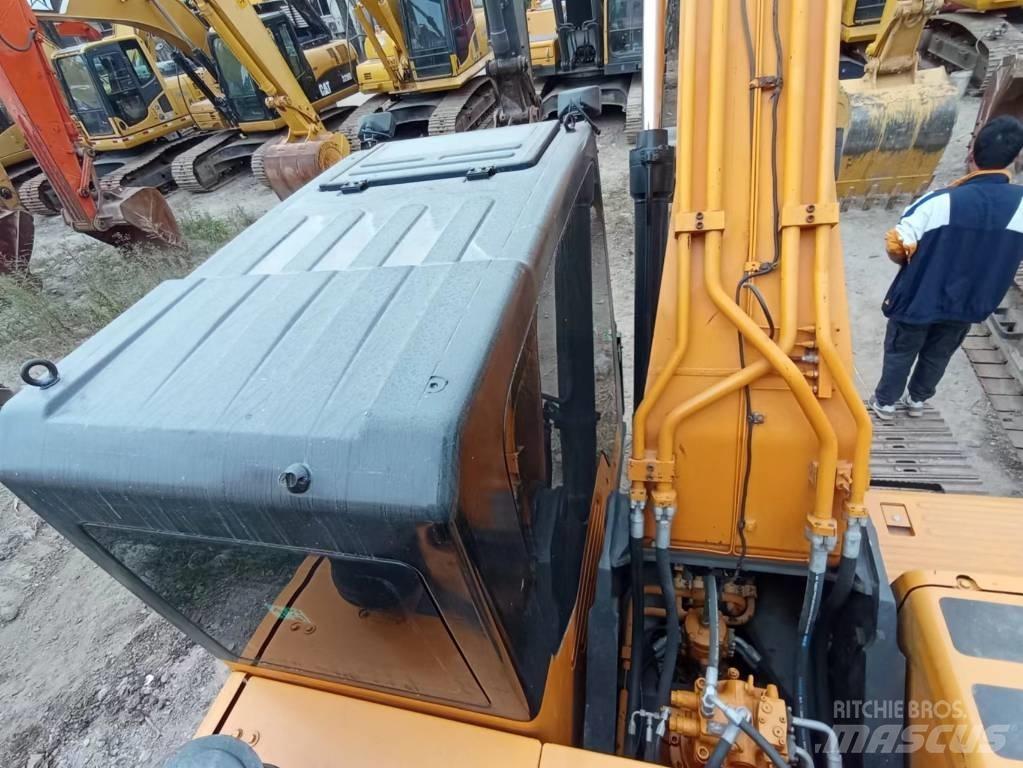 Hyundai Robex 215-9T Pásové rýpadlá