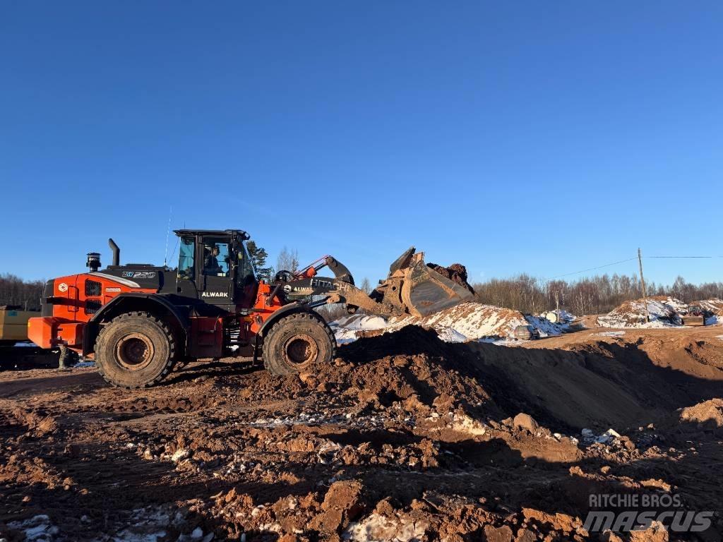 Hitachi ZW 310-7 Kolesové nakladače