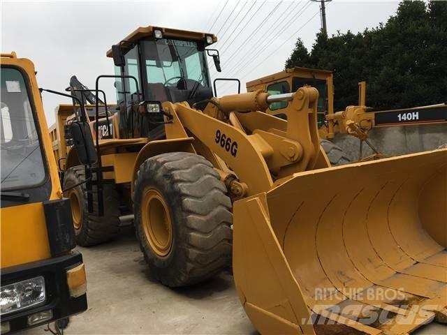 CAT 966G Kolesové nakladače