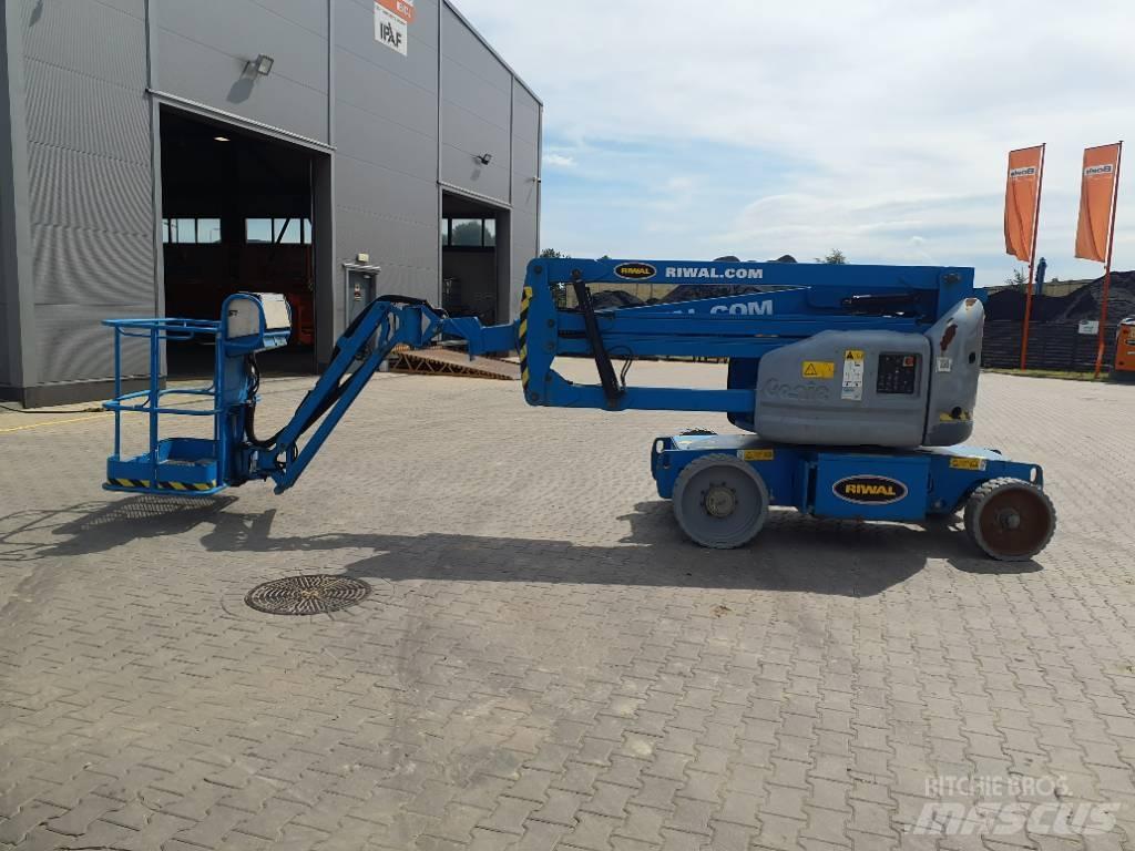 Genie Z40/23NRJ Kĺbové plošiny