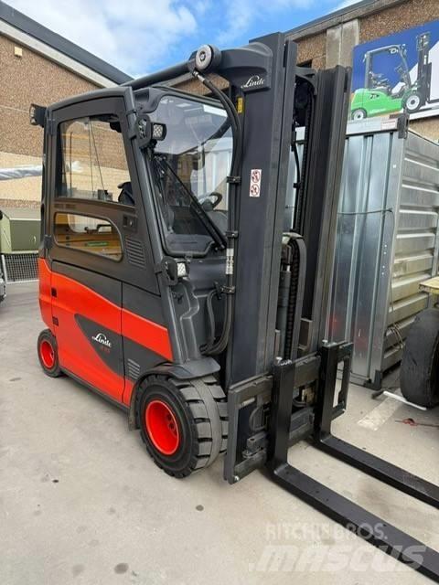 Linde E35HL Akumulátorové vozíky