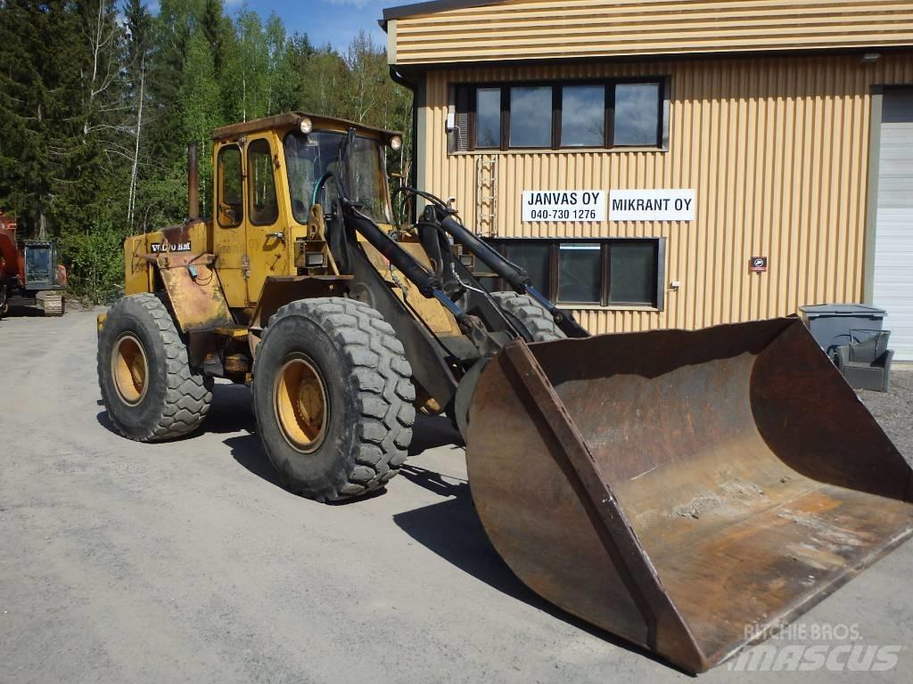 Volvo BM 4400 Kolesové nakladače