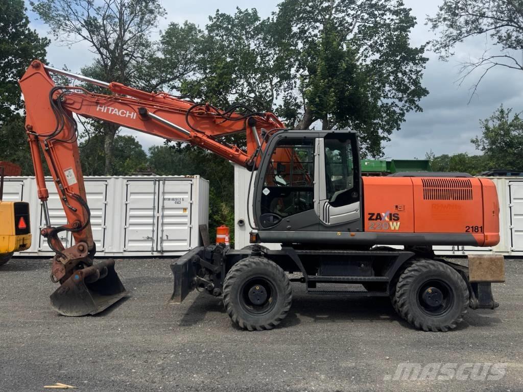 Hitachi ZX 220 W-3 Kolesové rýpadlá