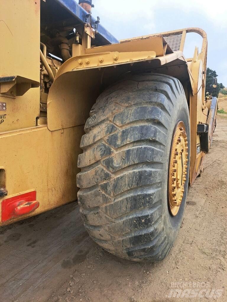 CAT 627E Skrejpre