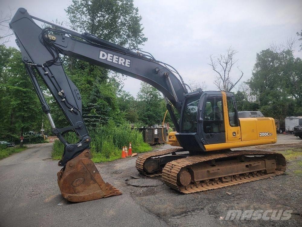 John Deere 200 C LC Pásové rýpadlá