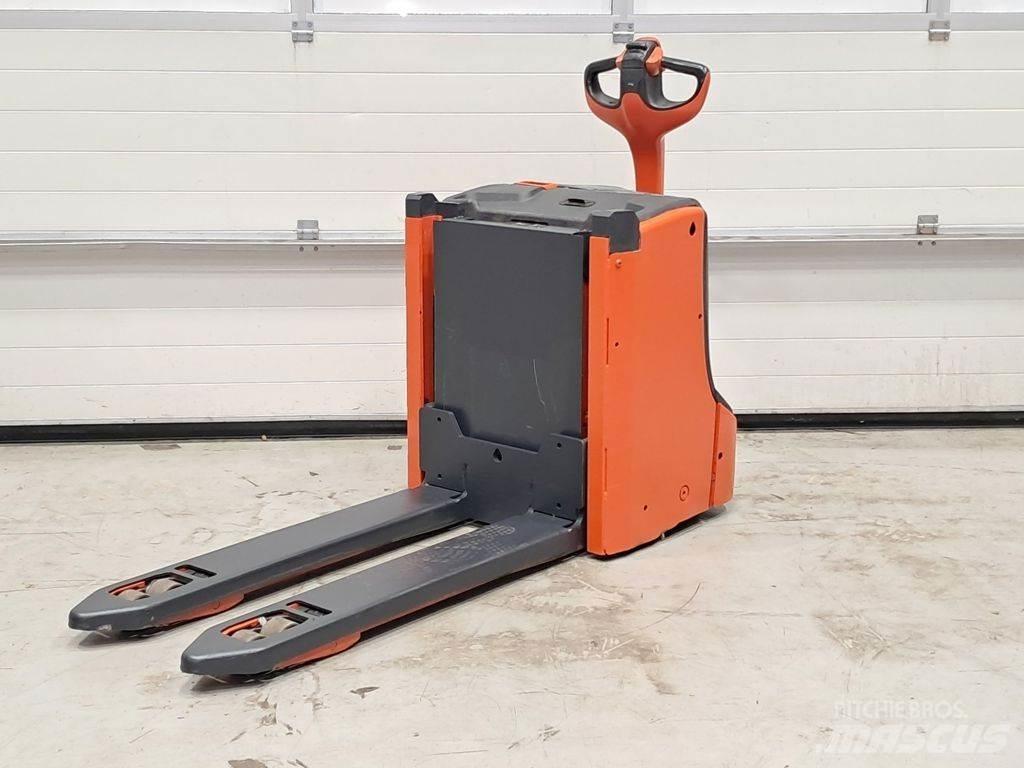 Linde T16L Ručný paletový vozík