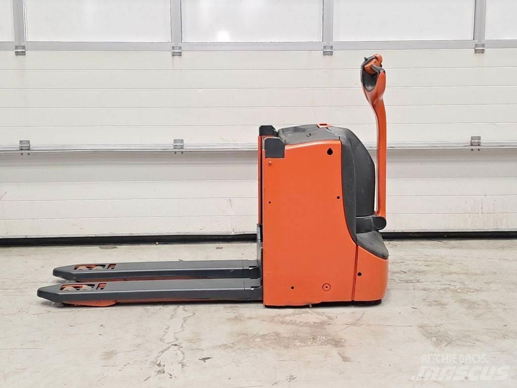Linde T16L Ručný paletový vozík