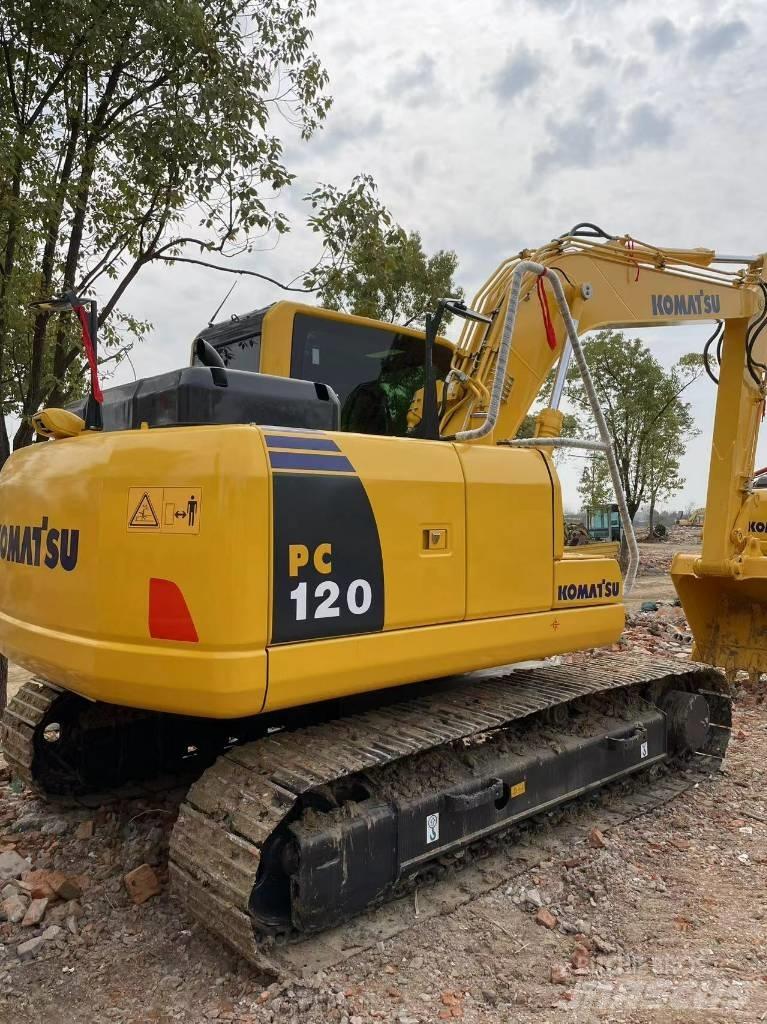 Komatsu 120-8 Pásové rýpadlá