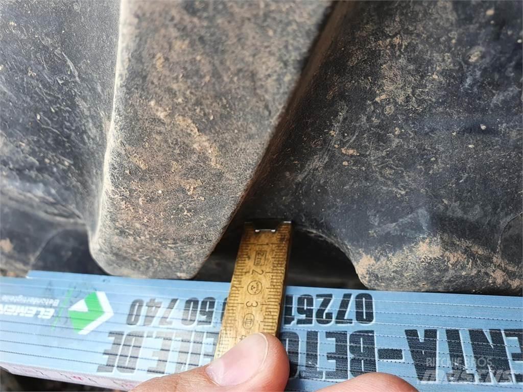 BKT 270/95R48 x2 Pneumatiky, kolesá a ráfiky