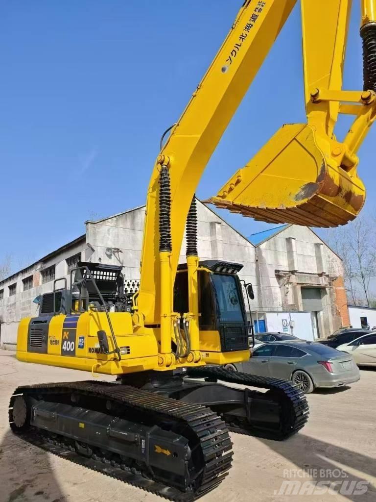 Komatsu 400-8 Pásové rýpadlá