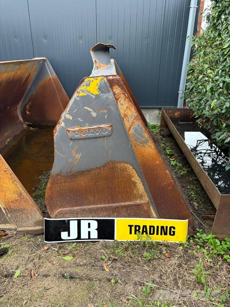 Volvo L 90 H Bucket Lopaty