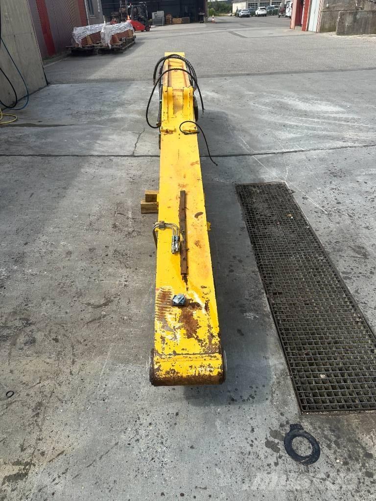 Komatsu PC 180-6 Pásové rýpadlá