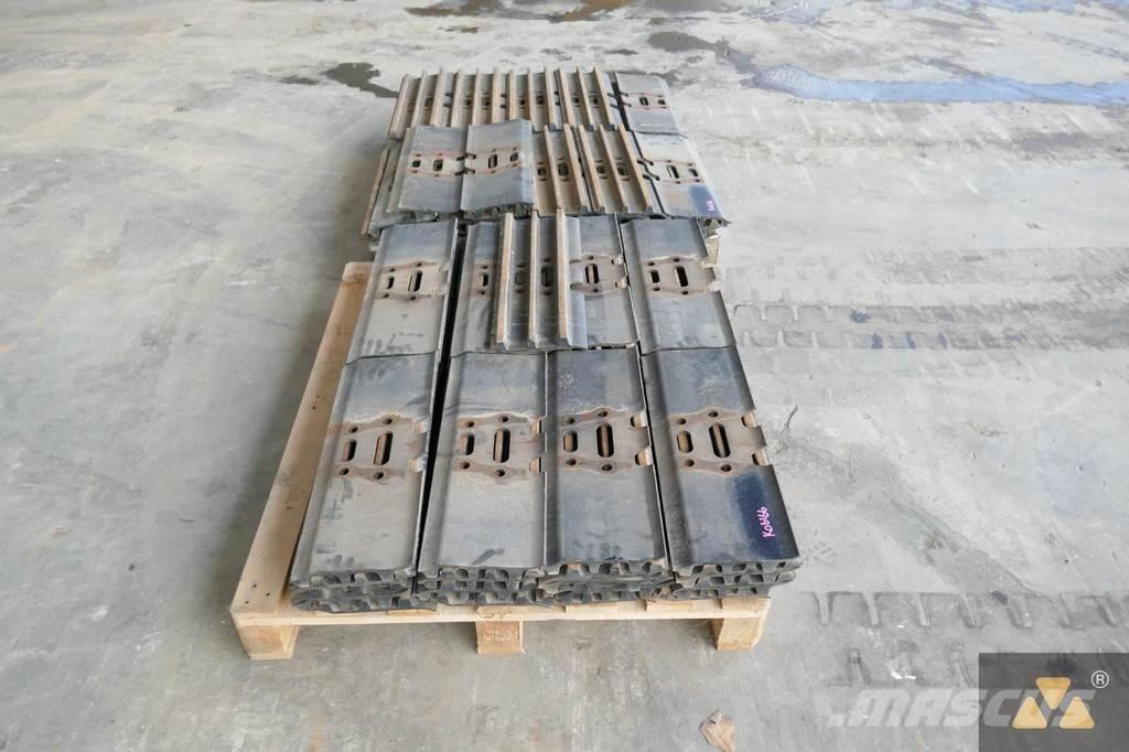 CAT 320 Trackshoes Pneumatiky, kolesá a ráfiky