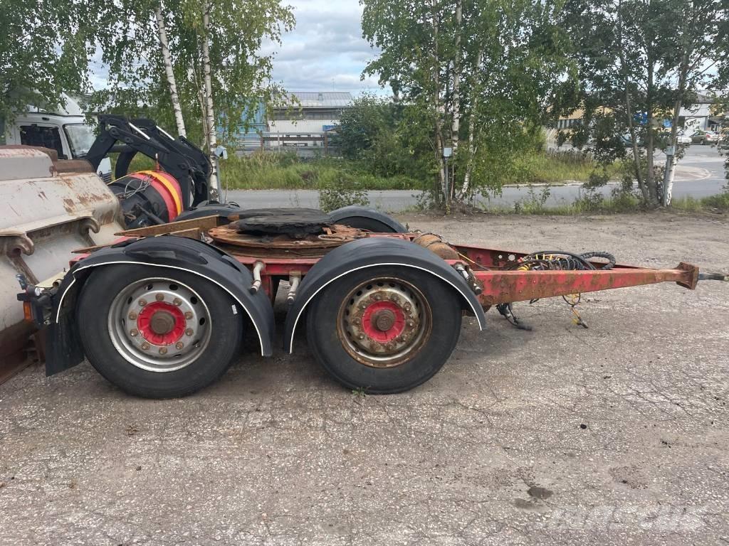 Krone SDP27-M2 Plachtové návesy