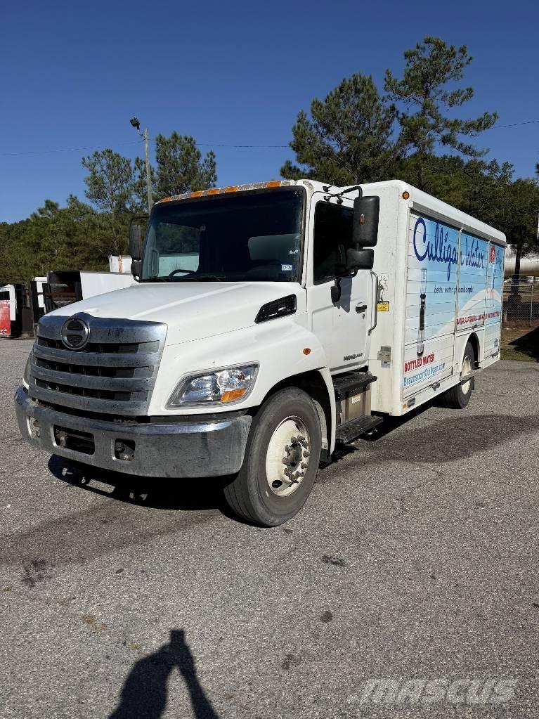 Hino 268 Vozidlá pre prepravu nápojov