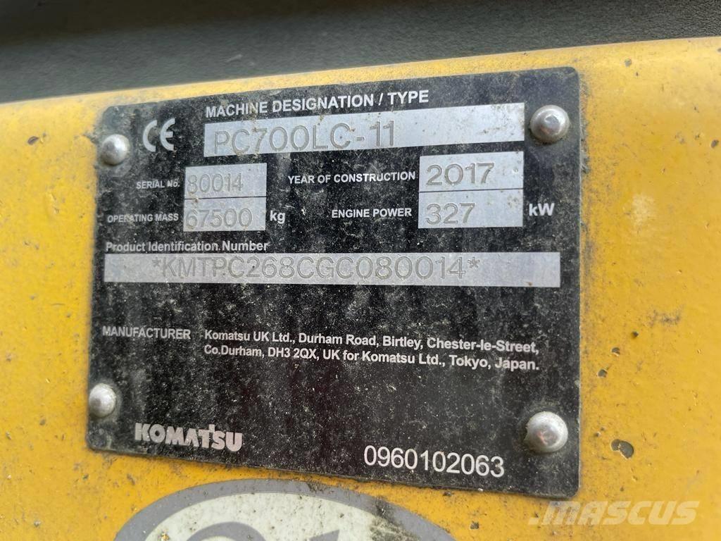 Komatsu PC700LC-11 Pásové rýpadlá