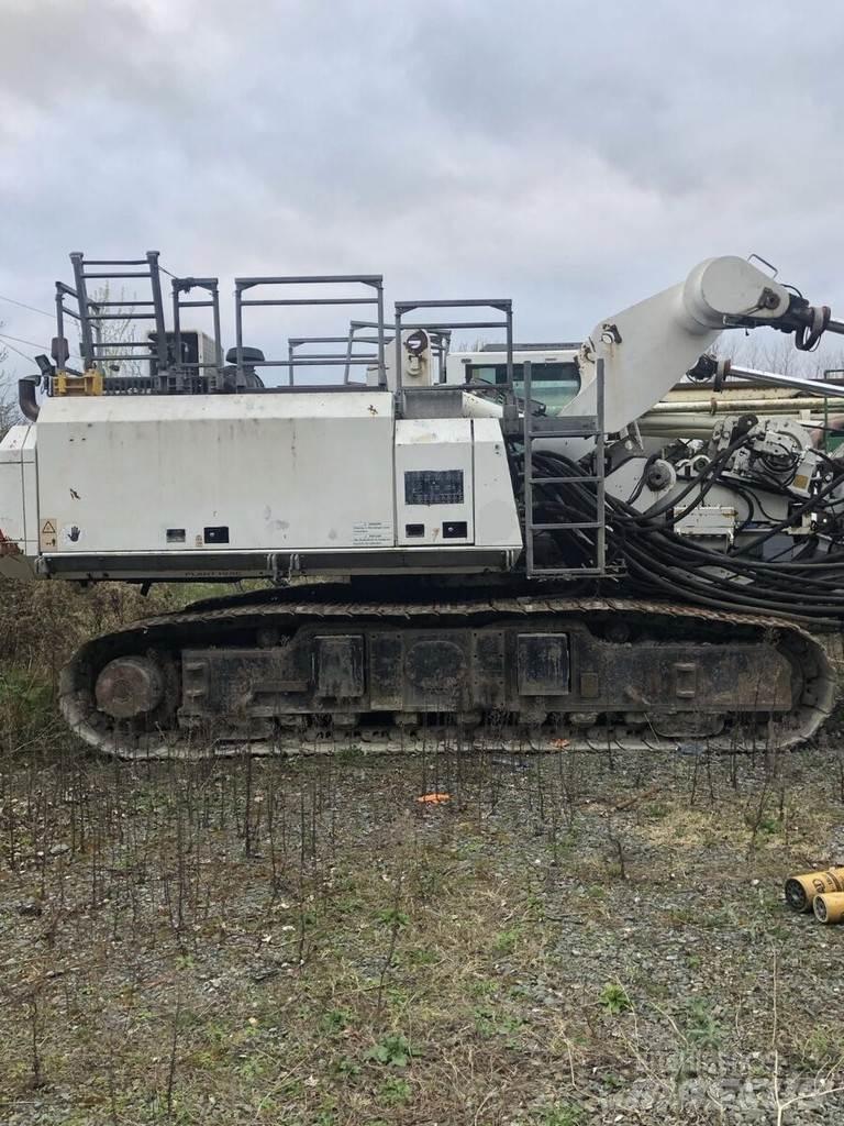 Bauer BG 24 Veľké vŕtacie stroje