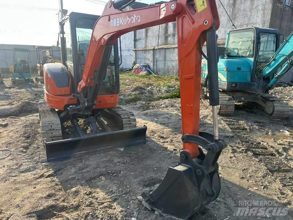 Kubota U 35 Mini rýpadlá < 7t