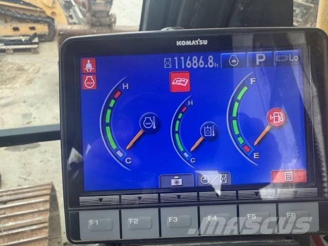 Komatsu PC 210 LC 10 Pásové rýpadlá