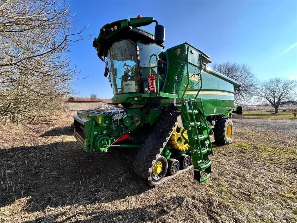 John Deere T670i Kombinované zberacie stroje