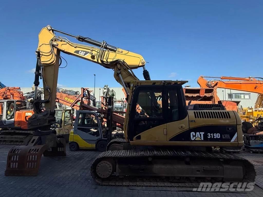 CAT 319D Pásové rýpadlá