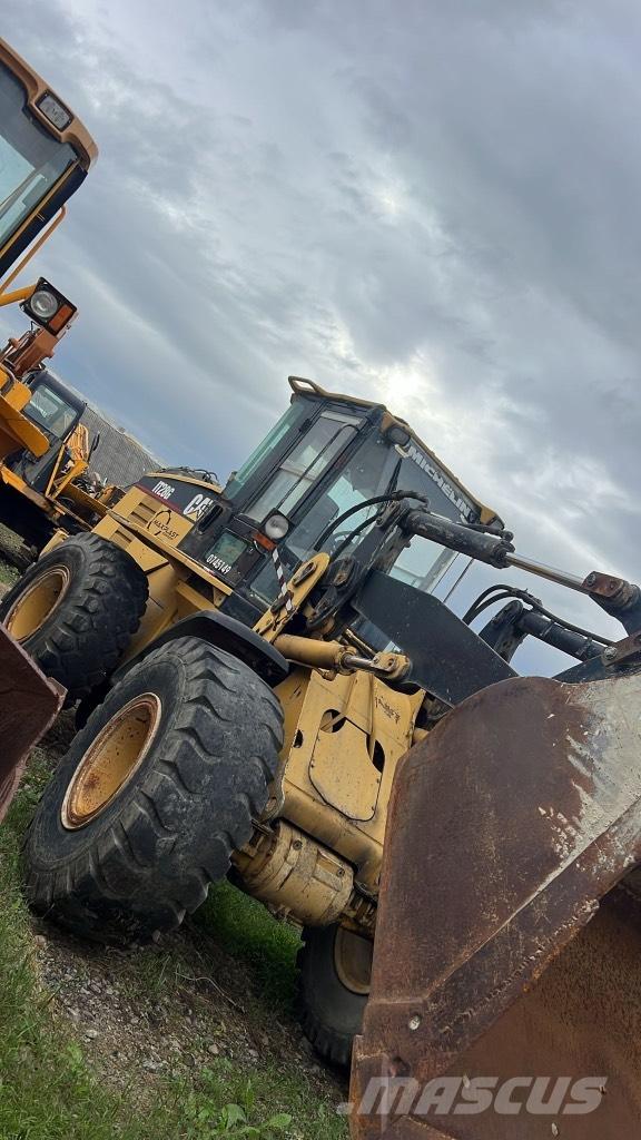 CAT IT 28 G Podvozky a zavesenie kolies