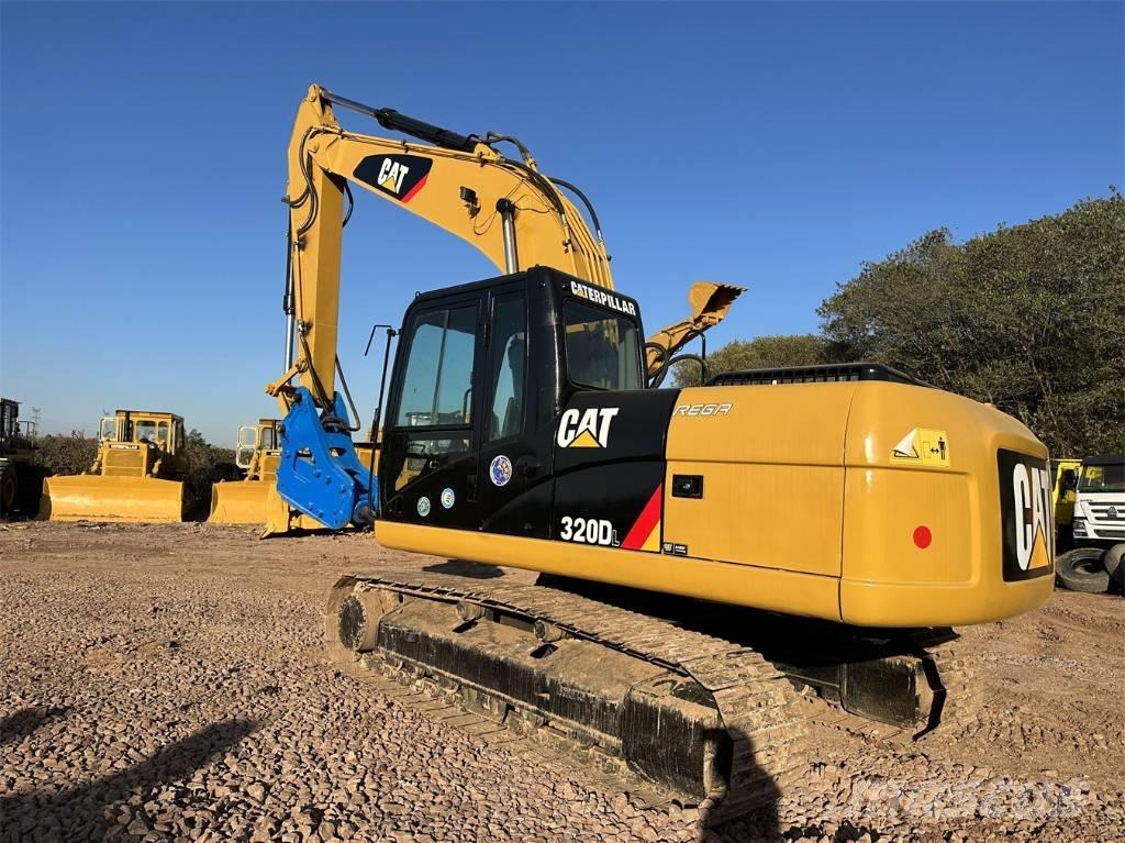 CAT 320DL Pásové rýpadlá