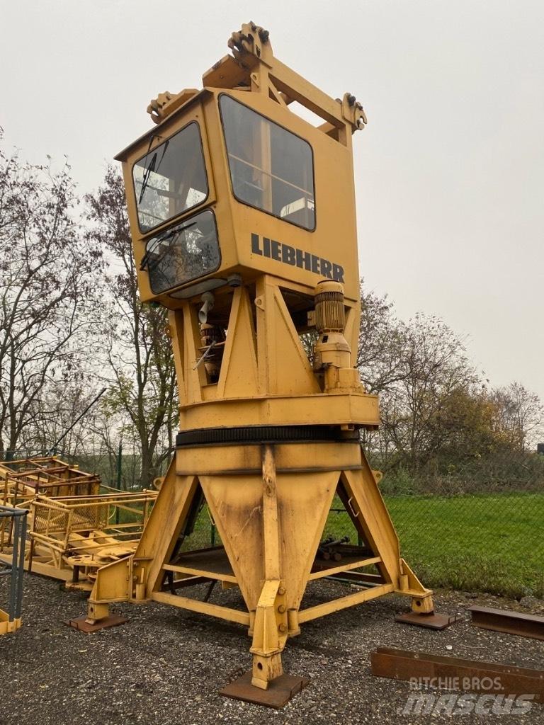 Liebherr 256 HC Stavebné žeriavy