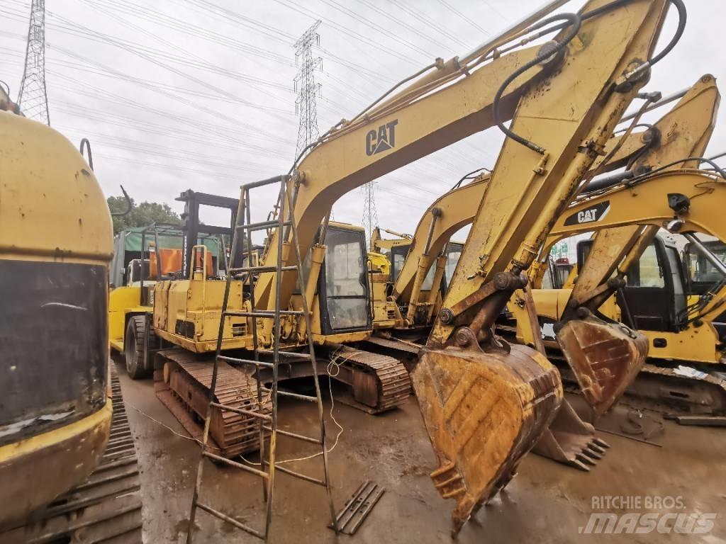 CAT E120B Pásové rýpadlá